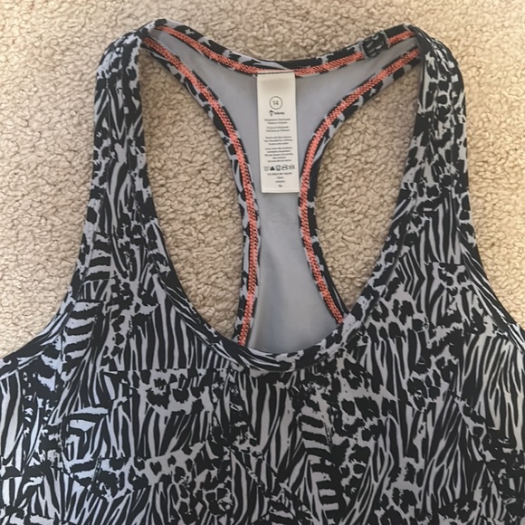 ivivva by lululemon size 14 black and white tank top - Picture 2 of 3